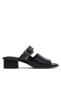 Calvin Klein Jeans Klapki Heel Square Mg Buckle Lth YW0YW01701 Czarny. Kolor: czarny. Materiał: skóra