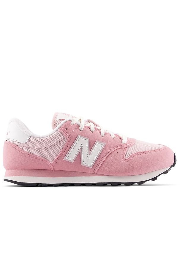 Buty damskie New Balance GW500PKS - różowe. Okazja: na co dzień. Kolor: różowy. Materiał: zamsz. Szerokość cholewki: normalna