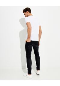 Les Hommes - LES HOMMES - Czarne jeansy z przetarciami. Okazja: na co dzień. Kolor: czarny. Styl: casual #4