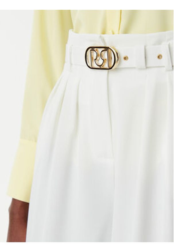 Rinascimento Kuloty CFC0122530003 Biały Regular Fit. Kolor: biały. Materiał: syntetyk