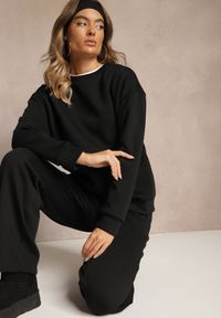 Renee - Czarny Ocieplany Komplet Dresowy Oversize z Bawełny Bluza i Spodnie Celestila. Kolor: czarny. Materiał: dresówka, bawełna