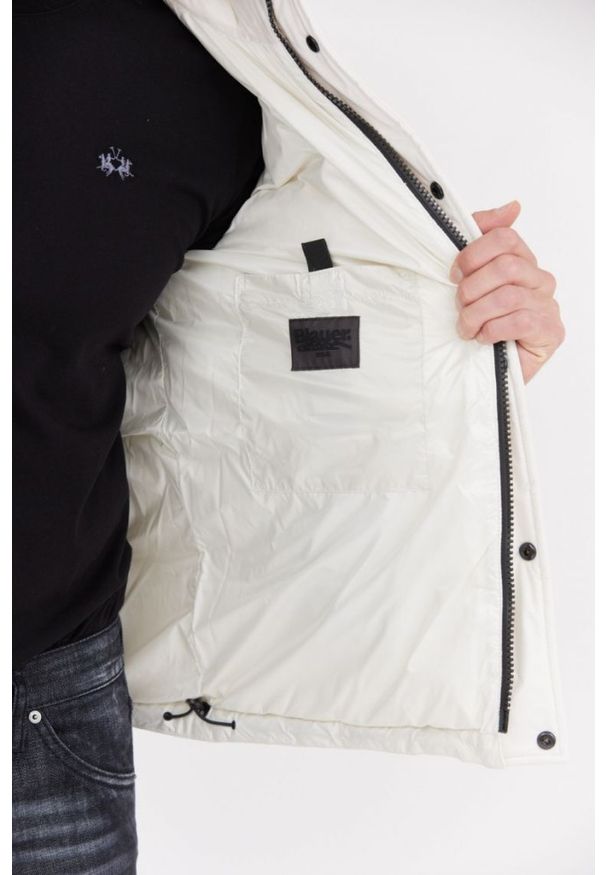 Blauer USA - BLAUER Ecru puchowa kurtka męska z kapturem Eduardo, Rozmiar M. Typ kołnierza: kaptur. Kolor: biały. Materiał: puch