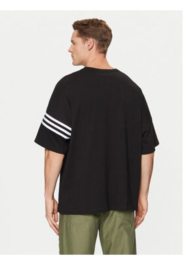 Adidas - adidas T-Shirt Neuclassics JC9935 Czarny Regular Fit. Kolor: czarny. Materiał: bawełna