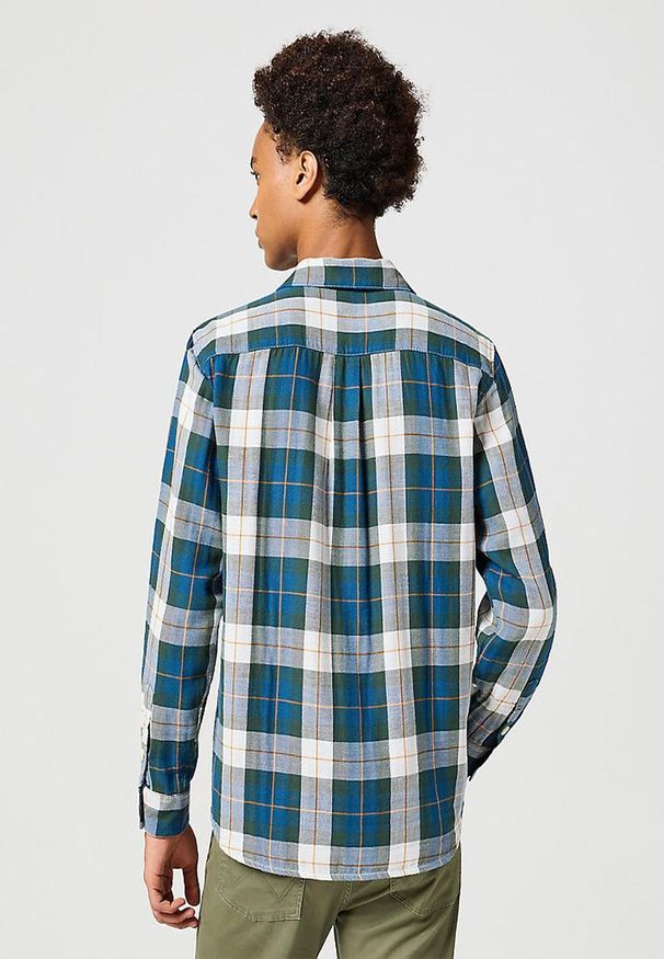 Wrangler - WRANGLER MĘSKA KOSZULA 2 PKT SHIRT GREEN 112357974 W5K7016823