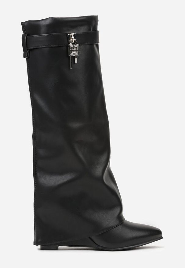 Renee - Czarne Kozaki z Cholewką Imitującą Nogawkę i Koturnem Ericelle. Kolor: czarny. Materiał: jeans. Szerokość cholewki: normalna. Obcas: na koturnie