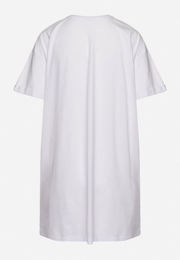 Born2be - Biały Bawełniany T-shirt o Klasycznym Fasonie z Kieszonką Asettia. Okazja: na co dzień, na spacer. Kolor: biały. Materiał: bawełna. Wzór: aplikacja. Styl: klasyczny