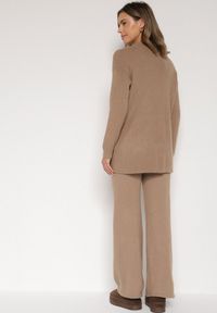 Born2be - Ciemnobeżowy Dzianinowy Komplet z Bawełną i Wełną Długi Sweter i Szerokie Spodnie Reinesa. Kolor: beżowy. Materiał: wełna, bawełna, dzianina #3