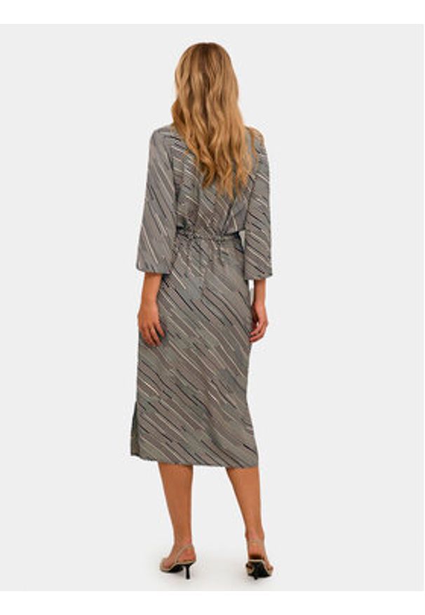 Kaffe Sukienka koszulowa Harper 10508190 Beżowy Regular Fit. Kolor: beżowy. Materiał: wiskoza. Typ sukienki: koszulowe