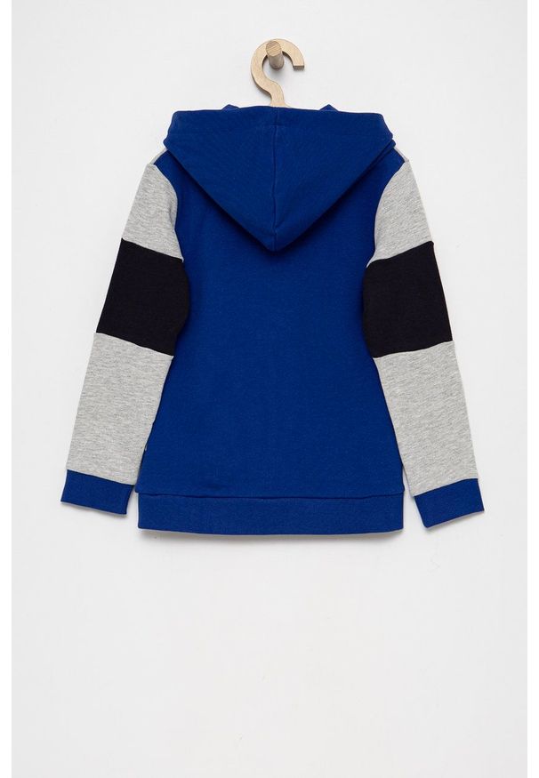Guess Bluza bawełniana dziecięca z kapturem z aplikacją. Okazja: na co dzień. Typ kołnierza: kaptur. Kolor: niebieski. Materiał: bawełna. Wzór: aplikacja. Styl: casual