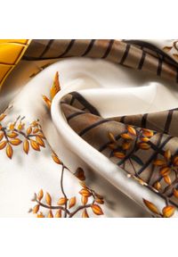 Wittchen - Damska apaszka jedwabna we wzory. Okazja: na spotkanie biznesowe. Kolor: wielokolorowy, beżowy, żółty. Materiał: jedwab. Wzór: gładki. Sezon: lato. Styl: elegancki, biznesowy #4