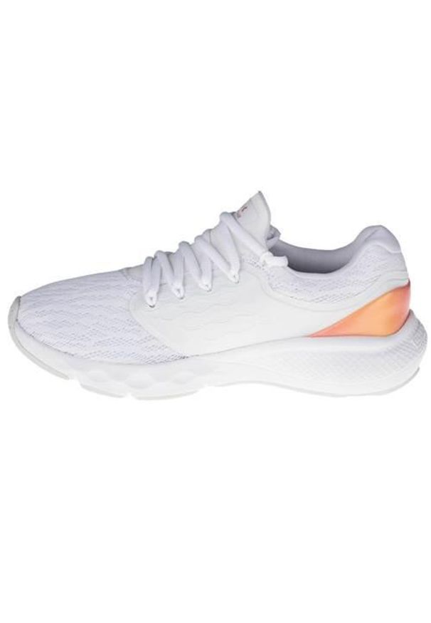 Under Armour - Buty do biegania damskie, W Charged Vantage. Zapięcie: sznurówki. Kolor: biały. Materiał: materiał, syntetyk. Szerokość cholewki: normalna