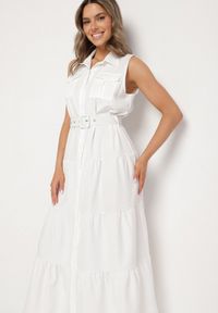 Born2be - Biała Koszulowa Sukienka Ozdobiona Paskiem Mavorelle. Okazja: na co dzień. Kolor: biały. Wzór: aplikacja. Typ sukienki: koszulowe. Styl: casual, elegancki
