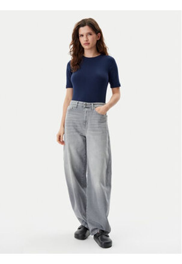 GAP - Gap T-Shirt 679172-02 Granatowy Stretch Fit. Kolor: niebieski. Materiał: bawełna