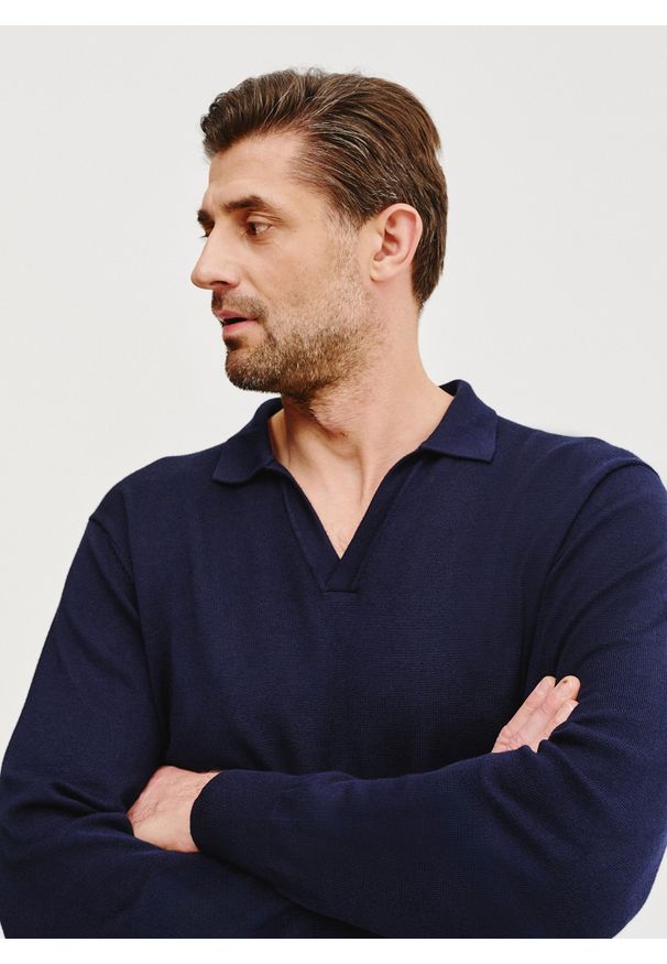 Pako Lorente - PAKO LORENTE – Męski sweter z kołnierzykiem polo. Okazja: na co dzień. Typ kołnierza: polo. Materiał: wiskoza, poliamid. Sezon: wiosna. Styl: casual