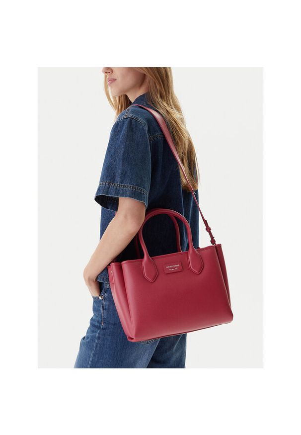 Torebka Emporio Armani. Kolor: czerwony