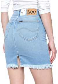 Lee - SPÓDNICA JEANSOWA LEE MID SKIRT FLIGHT L38JROKR 112108239. Materiał: jeans. Wzór: gładki, aplikacja, kolorowy. Sezon: zima, jesień, lato. Styl: elegancki #10