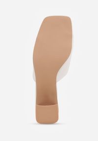 Born2be - Białe Minimalistyczne Klapki na Słupku z Odkrytym Kwadratowym Noskiem Monaera. Okazja: na co dzień, na ślub cywilny, na wesele. Kolor: biały. Wzór: gładki. Obcas: na słupku. Styl: casual, elegancki #4