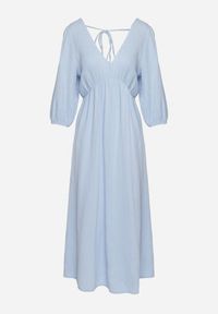 Born2be - Jasnoniebieska Rozkloszowana Bawełniana Sukienka Boho z Wiązaniem i Gumką w Talii Lawla. Okazja: na co dzień. Typ kołnierza: dekolt w kształcie V. Kolor: niebieski. Materiał: bawełna. Typ sukienki: rozkloszowane. Styl: boho #2