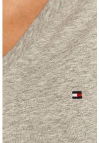 TOMMY HILFIGER - Tommy Hilfiger t-shirt. Kolor: szary. Materiał: dzianina. Wzór: gładki #4