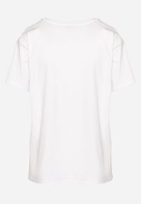 Born2be - Biało-Zielony Bawełniany T-shirt Koszulka z Krótkim Rękawem Ozdobiona Nadrukiem i Cekinami Testelie. Kolor: biały. Materiał: bawełna. Długość rękawa: krótki rękaw. Długość: krótkie. Wzór: nadruk, aplikacja. Sezon: lato