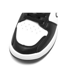 Champion Sneakersy REBOUND 2.0 LOW B GS S32415-WW016. Czarny. Kolor: czarny