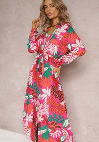 Renee - Fuksjowa Sukienka Maxi z Wiskozy w Kwiatowy Print o Koszulowym Fasonie z Paskiem Carolles. Kolor: różowy. Materiał: wiskoza. Wzór: kwiaty, nadruk. Typ sukienki: koszulowe. Długość: maxi #2