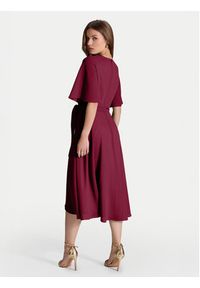 Swing Sukienka koktajlowa 5AI10200 Bordowy Regular Fit. Kolor: czerwony. Materiał: syntetyk. Styl: wizytowy #4