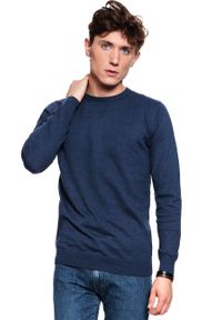 Wrangler - WRANGLER CREWNECK MĘSKI SWETER KLASYCZNY KNIT NAVY W8A02P114. Styl: klasyczny #4