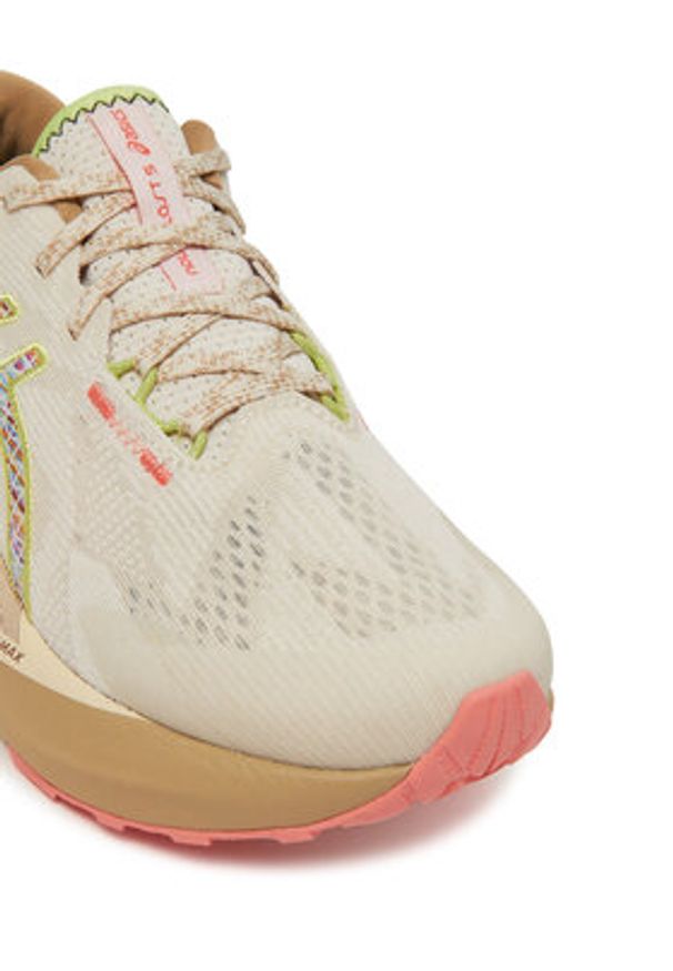 Asics Buty do biegania Novablast 5 Tr 1012B809 Beżowy. Kolor: beżowy. Materiał: mesh, materiał