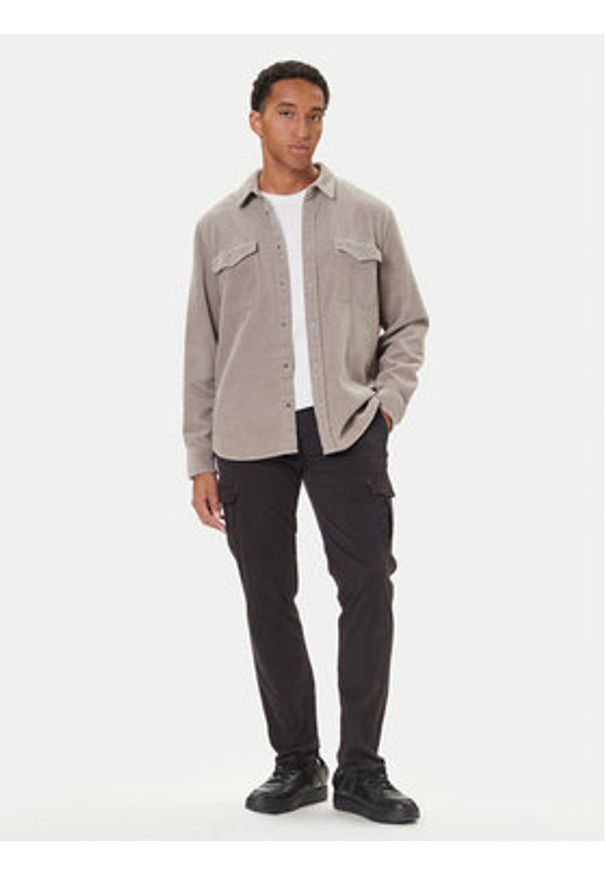 Mustang Spodnie materiałowe Daytona 1016826 Czarny Slim Fit. Kolor: czarny. Materiał: bawełna