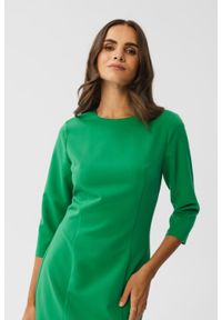 Stylove - Elegancka sukienka ołówkowa z rozcięciem zielona. Kolor: zielony. Typ sukienki: ołówkowe. Styl: elegancki