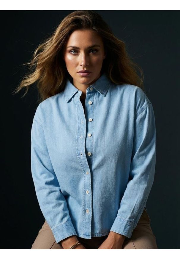 Sinsay - Jeansowa koszula z ozdobnymi guzikami - niebieski. Kolor: niebieski. Materiał: jeans