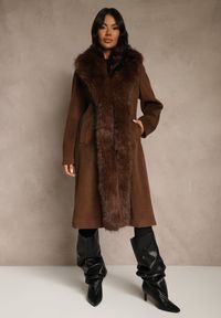 Renee - Brązowy Płaszcz z Odpinanym Futerkiem Lillvana. Okazja: na imprezę. Kolor: brązowy. Materiał: futro. Styl: elegancki #4