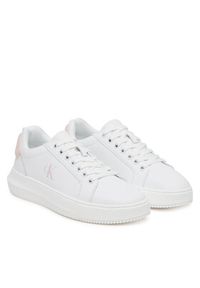 Calvin Klein Jeans Sneakersy Chunky Cupsole Ru Patch Lth Wn YW0YW01846 Biały. Kolor: biały. Materiał: skóra
