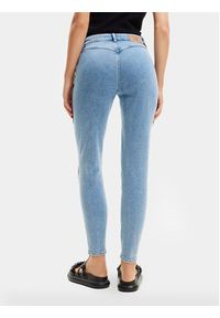 Desigual Jeansy Lena 24SWDD70 Niebieski Skinny Fit. Kolor: niebieski