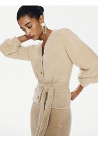 Reserved - Kardigan z metalizowaną nicią - kremowy. Kolor: kremowy. Materiał: dzianina #1