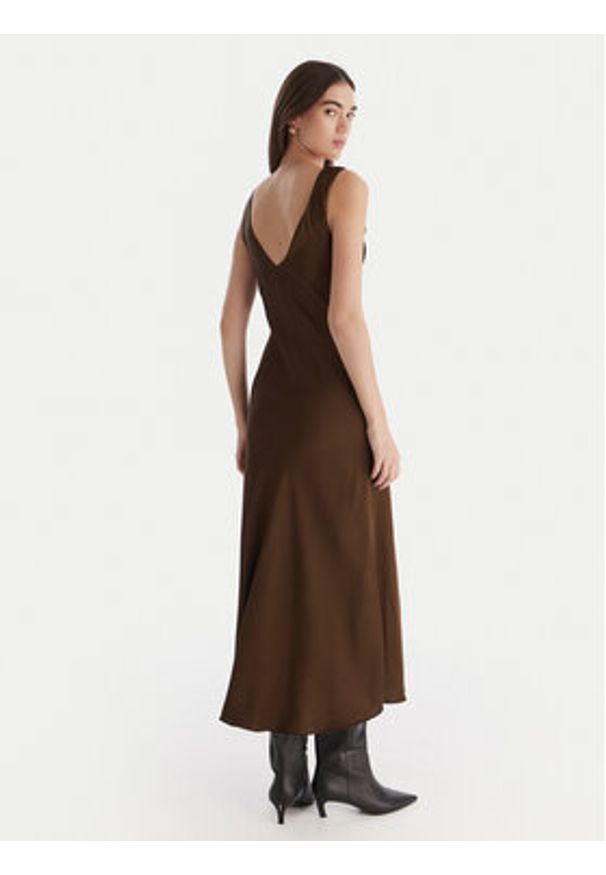 ViCOLO Sukienka koktajlowa TF0247 Brązowy Regular Fit. Kolor: brązowy. Materiał: wiskoza. Styl: wizytowy