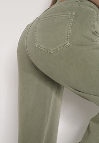 Born2be - Ciemnobeżowe Bawełniane Szerokie Jeansy z Wysokim Stanem Mhyrlia. Okazja: na co dzień. Stan: podwyższony. Kolor: brązowy. Styl: casual, elegancki #4