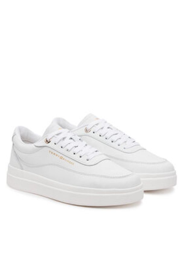 TOMMY HILFIGER - Tommy Hilfiger Sneakersy Modern Court Sneaker Lthr FW0FW08800 Biały. Kolor: biały. Materiał: skóra