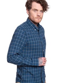 Lee - KOSZULA LEE BUTTON DOWN WASHED BLUE L880RMLR. Typ kołnierza: button down. Kolor: niebieski #9