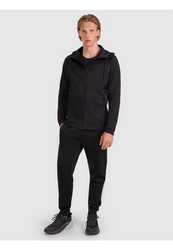 4f - 4F Spodnie treningowe szybkoschnące męskie - czarne XXL. Kolor: czarny. Materiał: tkanina, elastan, materiał, włókno, syntetyk. Sport: fitness