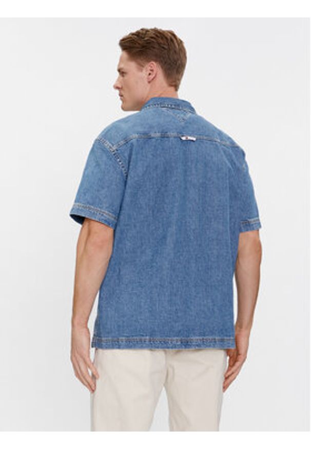 Tommy Jeans Koszula jeansowa DM0DM18957 Niebieski Regular Fit. Kolor: niebieski. Materiał: bawełna