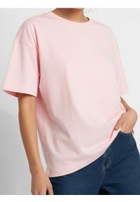 Sinsay - Bawełniana koszulka basic - różowy. Kolor: różowy. Materiał: bawełna
