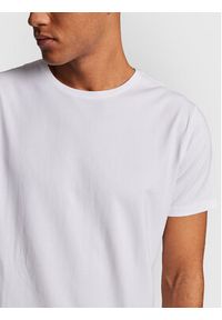 Matinique T-Shirt Jermalink 30200604 Biały Regular Fit. Kolor: biały. Materiał: bawełna