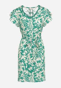 Born2be - Zielona Sukienka z Krótkim Rękawem Ozdobiona Siateczką przy Dekolcie z Materiałowym Paskiem Meada. Kolor: zielony. Materiał: materiał. Długość rękawa: krótki rękaw. Wzór: aplikacja. Typ sukienki: dopasowane. Styl: elegancki #3