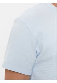 Calvin Klein Jeans T-Shirt J30J323489 Błękitny Regular Fit. Kolor: niebieski. Materiał: bawełna