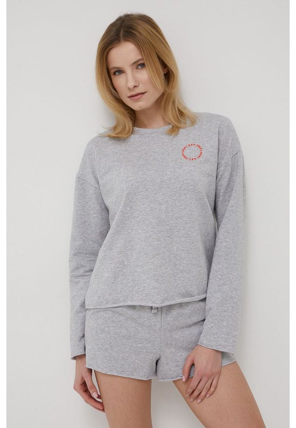 DKNY - Dkny komplet piżamowy kolor szary. Kolor: szary. Materiał: dzianina. Długość: długie