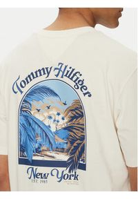 TOMMY HILFIGER - Tommy Hilfiger T-Shirt Summer Photo MW0MW38643 Beżowy Regular Fit. Kolor: beżowy. Materiał: bawełna #4