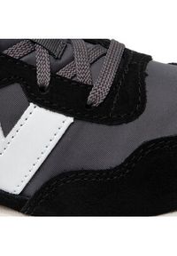 New Balance Sneakersy GS237PF Czarny. Kolor: czarny. Materiał: materiał #3