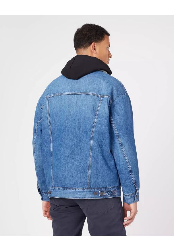 Wrangler - WRANGLER OVERSIZED SHERPA MĘSKA KURTKA JEANSOWA NEW FAVORITE W478LH21Y 112323627. Materiał: jeans